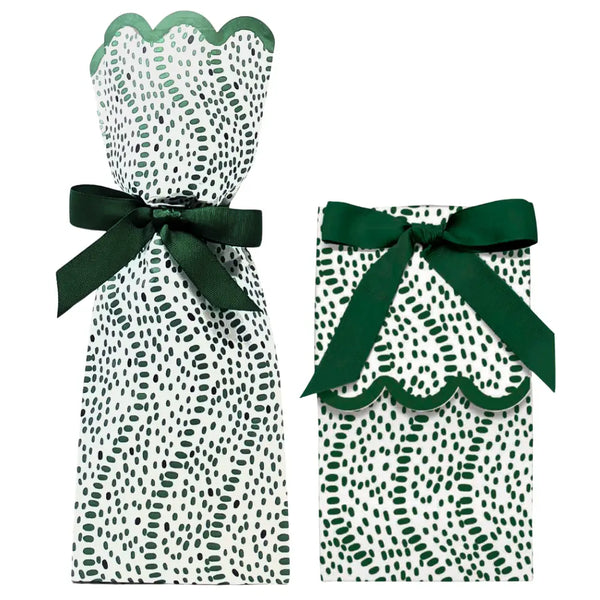 Green Dots Wine and Gift Bag Set